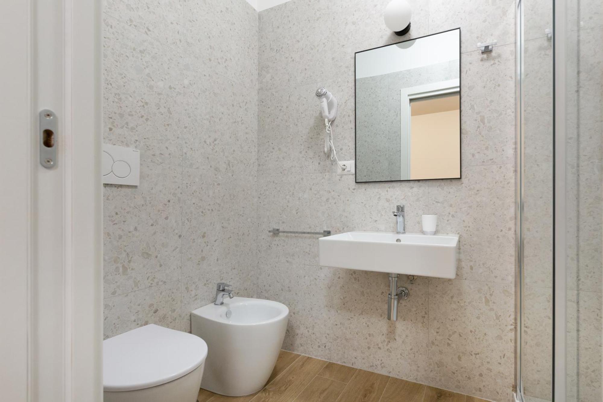 Re Di Roma Hotel Ngoại thất bức ảnh